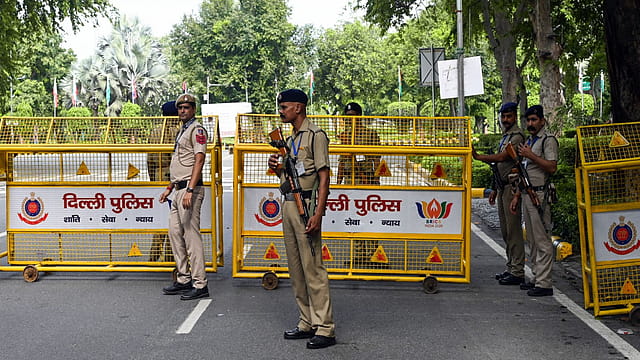 Delhi traffic advisory today: Diversions, six Metro station closures amid Opposition march