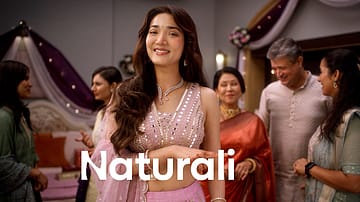 Her Hair, Her Heirloom, Her Say: Naturali Finds the ‘I’ in Family Beauty Advice