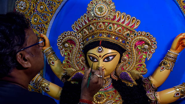 Faith, Festivity & ₹65,000 Crore: How Durga Puja Puts Bengal to Work