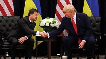 Donald Trump and Volodymyr Zelenskyy on the sidelines of the UN General Assembly session in New York in 2019 (File Photo)