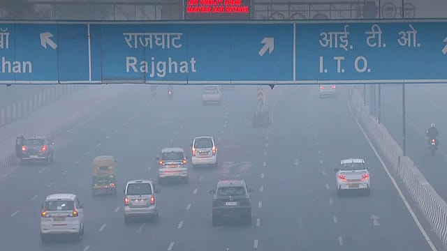 Delhi Winter Pollution Action Plan 2026: No PUC, no fuel, 50% WFH and vehicle curbs explained