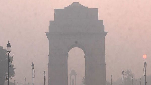 Delhi air pollution alert: Symptoms to watch for as toxic air is compared to smoking a cigarette