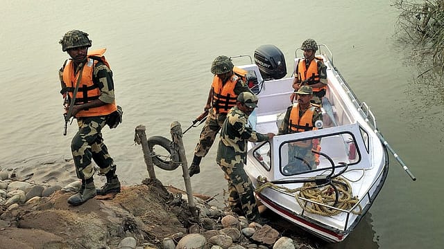 BSF Apprehends Four Pakistani Fishermen In Gujarat’s Kutch