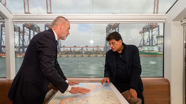 Piyush Goyal Tours Port of Rotterdam, Sees ‘Immense Potential’ for India-Netherlands Cooperation