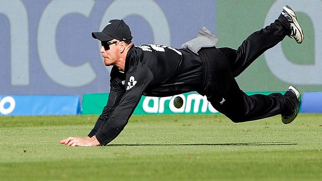 At 29, New Zealand's Glenn Phillips can make an international attack look helpless. Getting here required him to work out what sort of cricketer he could bear to be. At 29, New Zealand's Glenn Phillips can make an international attack look helpless. Getting here required him to work out what sort of cricketer he could bear to be.