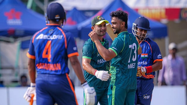 India made 88/5; Pakistan reached 91/2 in 3.5 overs and won by four wickets India made 88/5; Pakistan reached 91/2 in 3.5 overs and won by four wickets