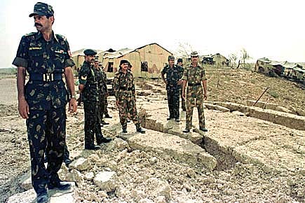 ‘Fizzle’ as in Bombs