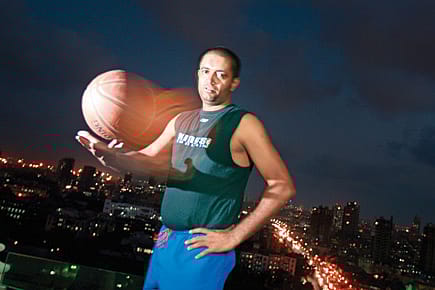 Munnabhai of Basketball