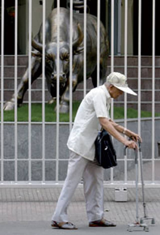 Why Stock Brokers Have Gone Broke