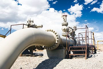 Karachi water system collapses again as power failure triggers massive pipeline burst