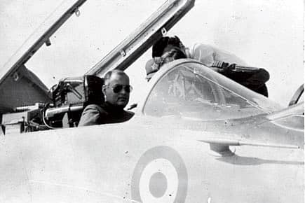 Rajiv Gandhi: Middleman?