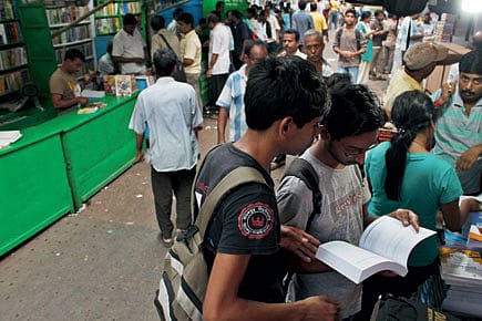 Red Alert: College Street in Danger