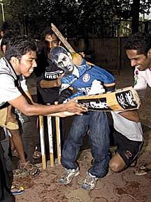 How to Make an Effigy How to Make an Effigy