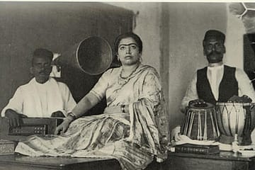 Memory vs Forgetting