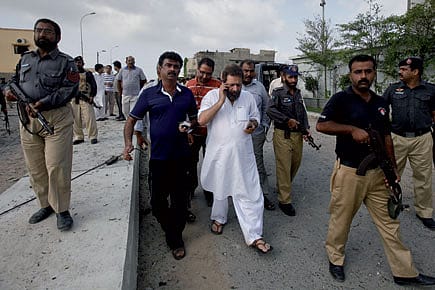 Good Cop in a Bad Land