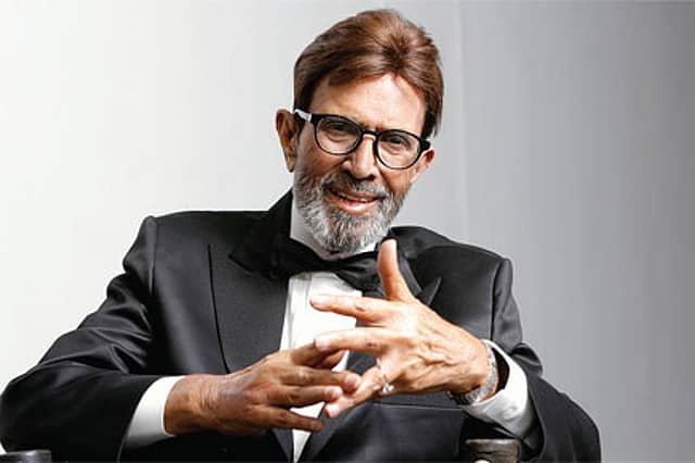 The Loneliest Superstar Ever