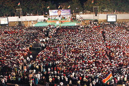 North Indians Line up to Join MNS