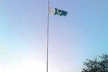 Sri Ram Sene Hoists Pakistan Flag