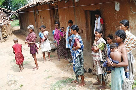 Communist Manifest Foes