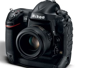 Nikon D4