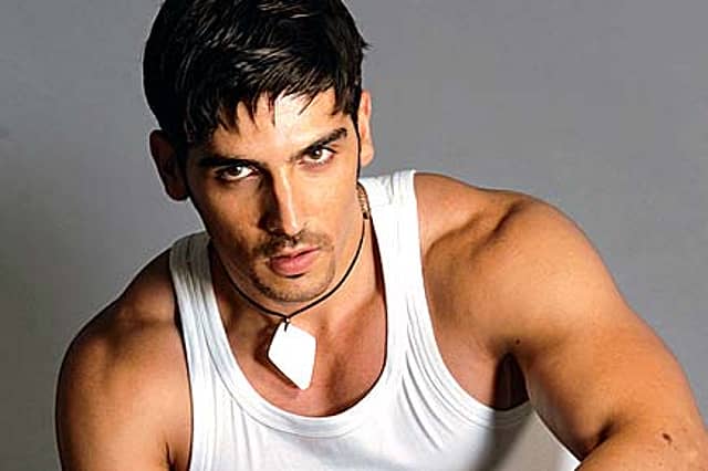 Zayed’s Back in the Groove