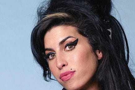 When Amy Showed off Her New Assets