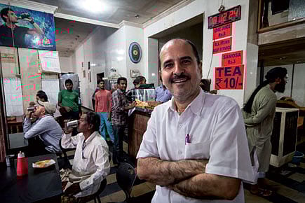 Irani Restaurants Fade Out