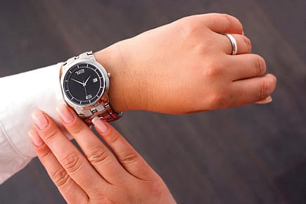 Your friend is underperforming. Are you letting her down if you inform the boss?