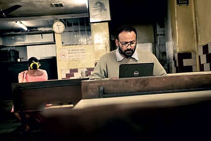 The Sting Operator Who Gave Up Anonymity