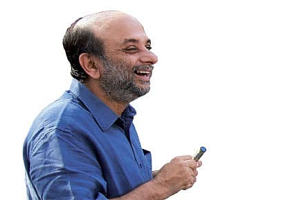 ‘The whole structure of Mumbai University has become a farce’