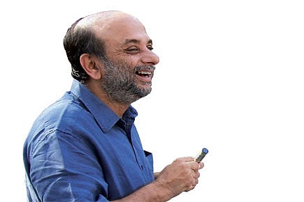 ‘The whole structure of Mumbai University has become a farce’