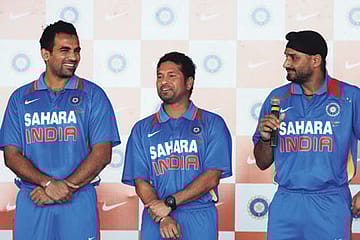 India Wears Recycled Bottles