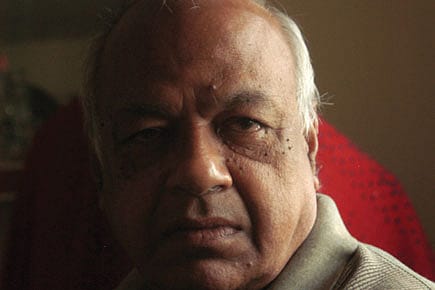 Living with Cancer Living with Cancer