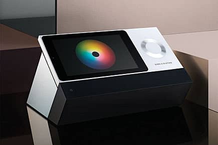 BeoSound Moment