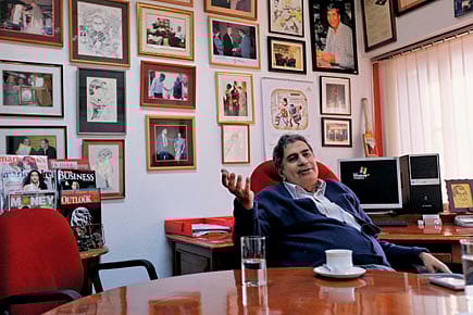 Remembering Vinod Mehta: Tales from the Last Chance Saloon Remembering Vinod Mehta: Tales from the Last Chance Saloon