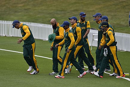 THE HOUR OF THE PROTEAS