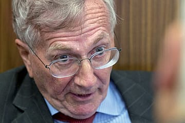 Hersh Controversy Over Osama bin Laden’s Killing