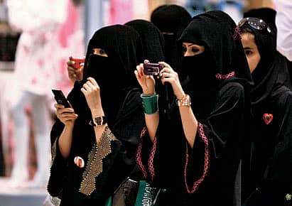 Women Voting in Saudi Arabia