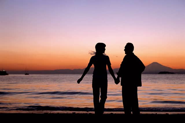 Why Men Date Younger Women