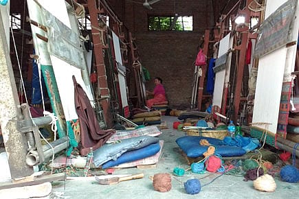 Tibetans in Nepal Struggle for Donations After Quake