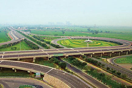 Yamuna Expressway–A Ride into the Future