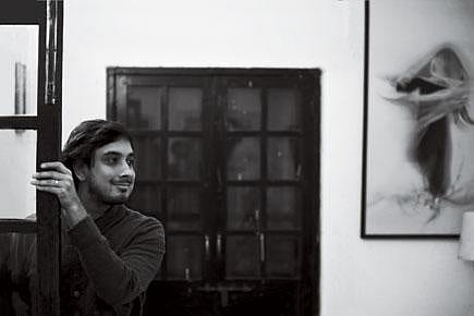 Kanishk Tharoor: Past Forward