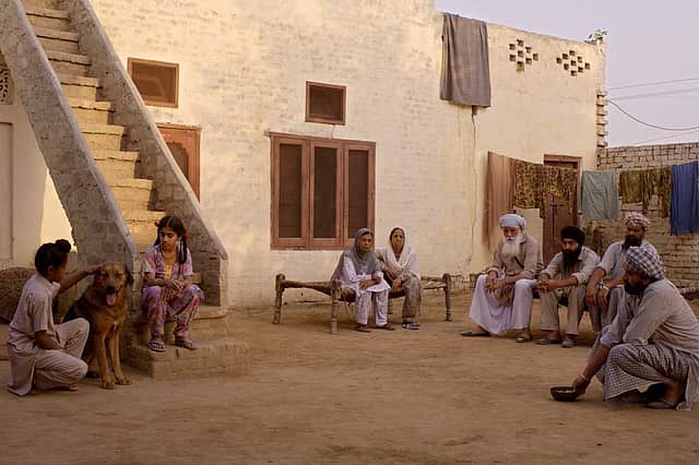 Chauthi Koot: Movie Review