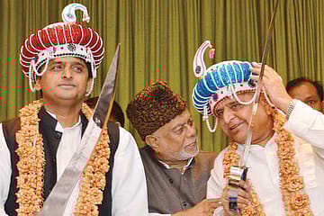 Akhilesh vs Mulayam: Mortal Combat