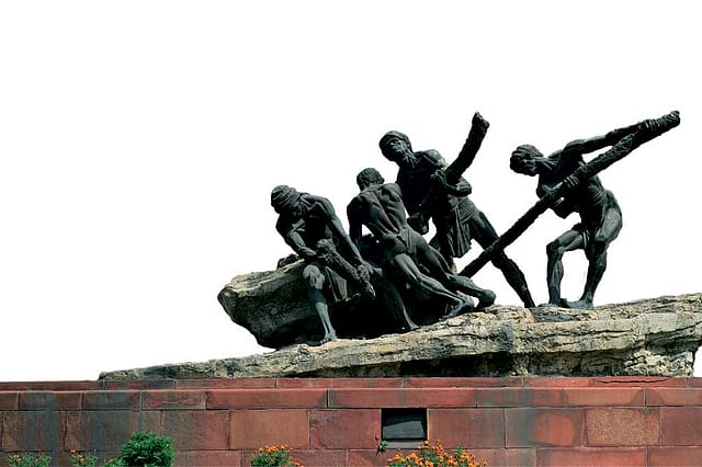 Sculpture: The Primeval and the Modern