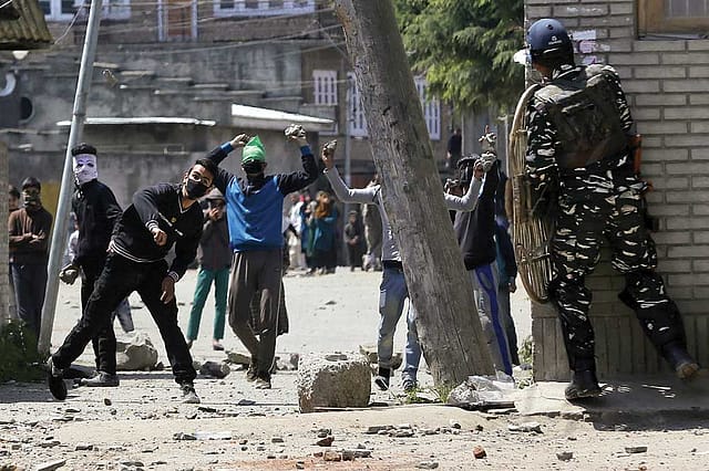 Kashmir: The Price of Soft Secessionism