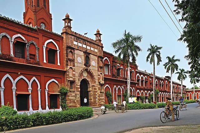 AMU: Little Biographies