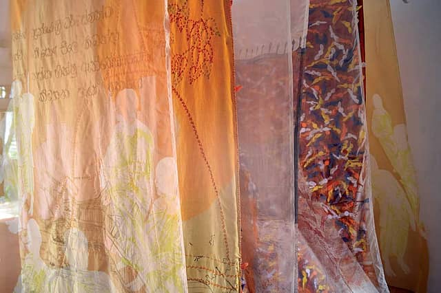 Varanasi and Anuradhapura: Sacred Geographies