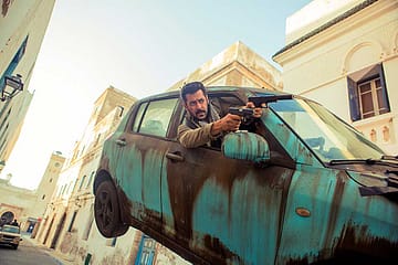 Tiger Zinda Hai Movie Review