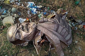 The Politics of Falling Statues